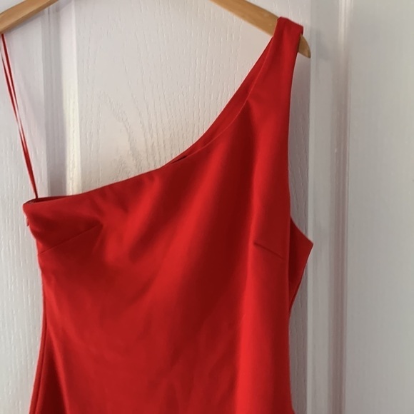 LIKELY size 4 red ruffle prom dress one shoulder  holiday Christmas maxi stretch - Picture 7 of 16